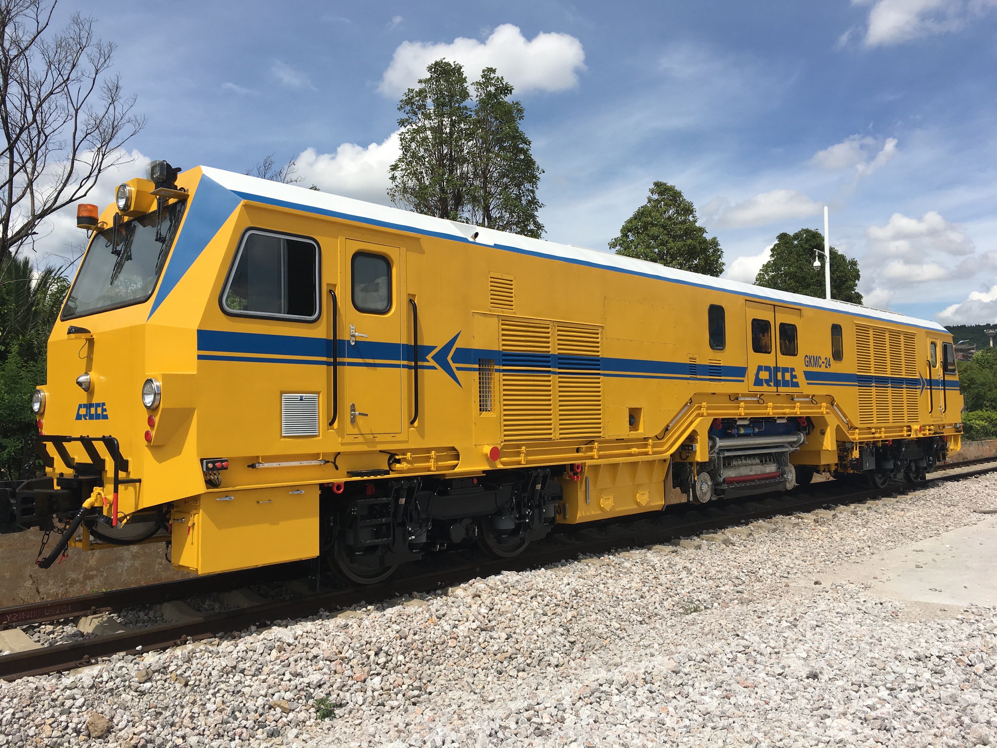 GKMC-24鋼軌快速打磨車