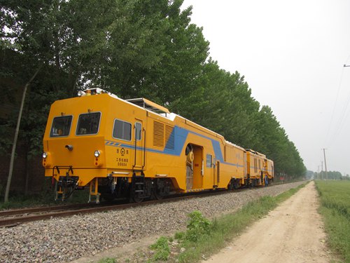 XM-1800鋼軌銑磨車